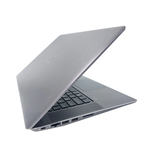 لپتاپ hp zbook 15studio g3 port
